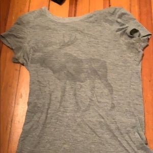 Grey Abercrombie teeshirt